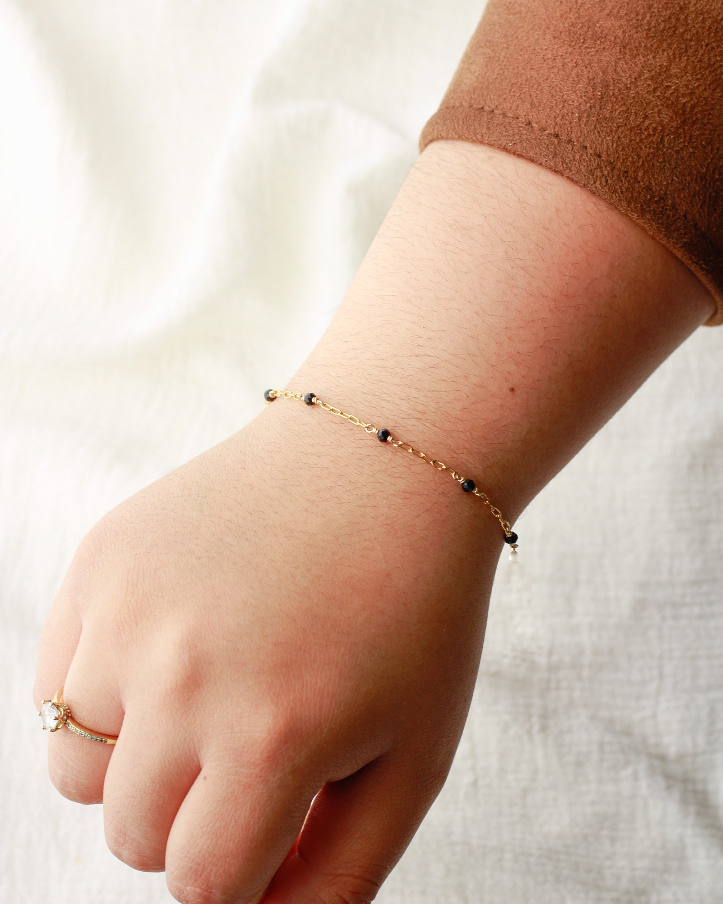 1.6mm Paperclip Chain with Genuine Black Onyx, G238