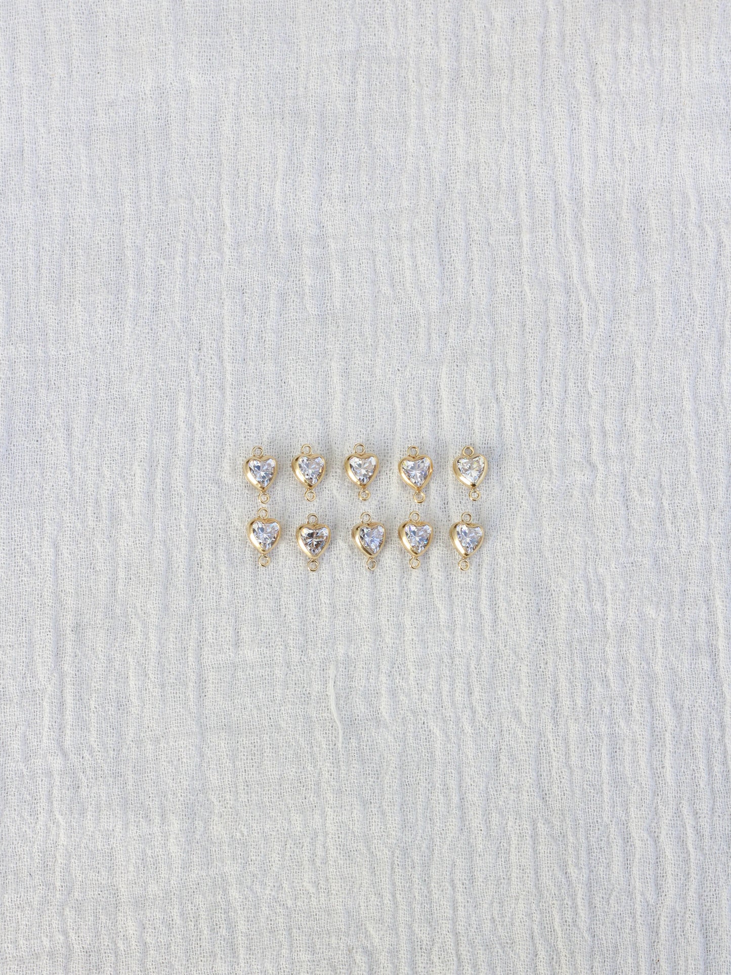 3mm Heart Bezel Connector, CN329