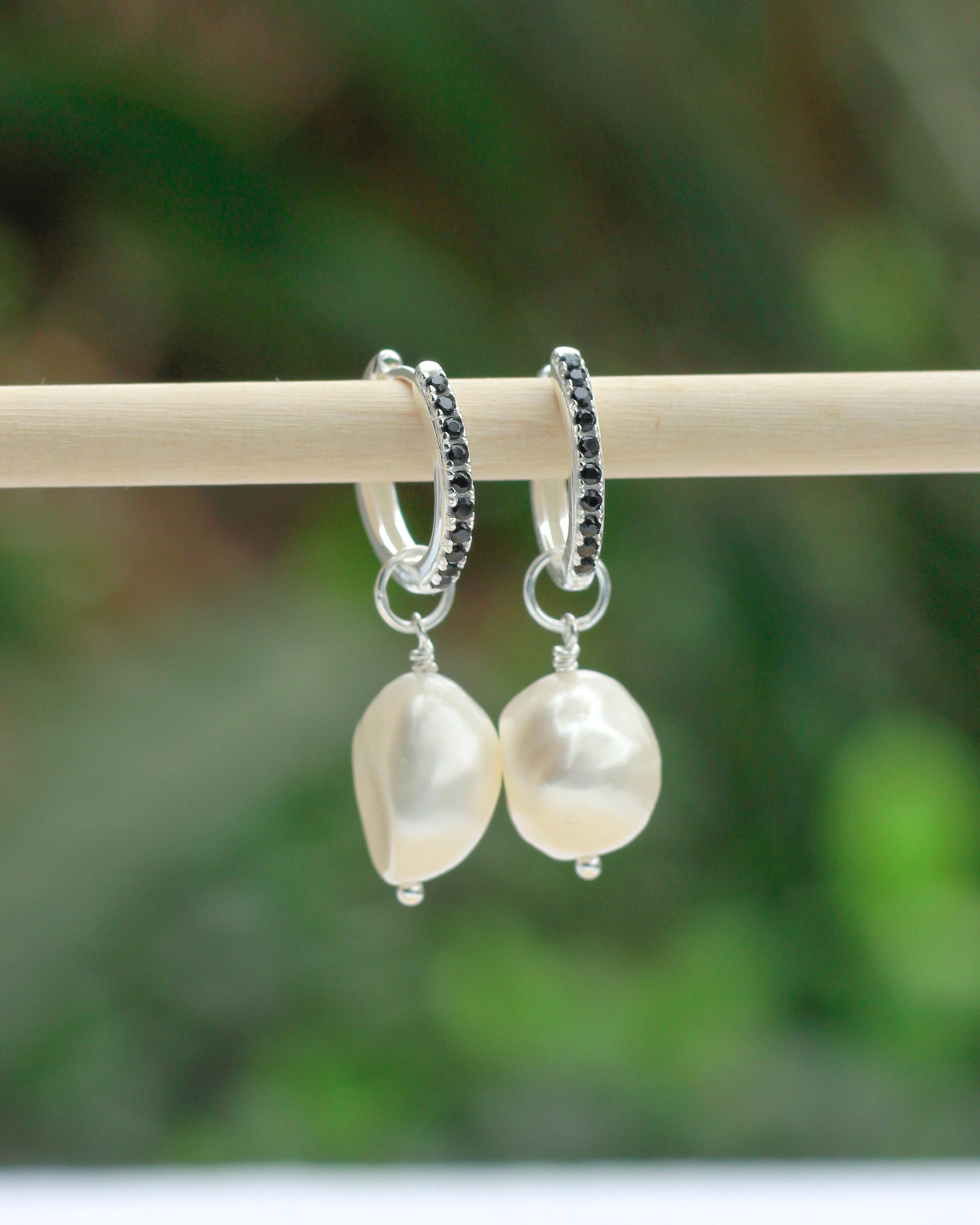 15mm Pearl Gold Hoop Dangle Earrings, E1