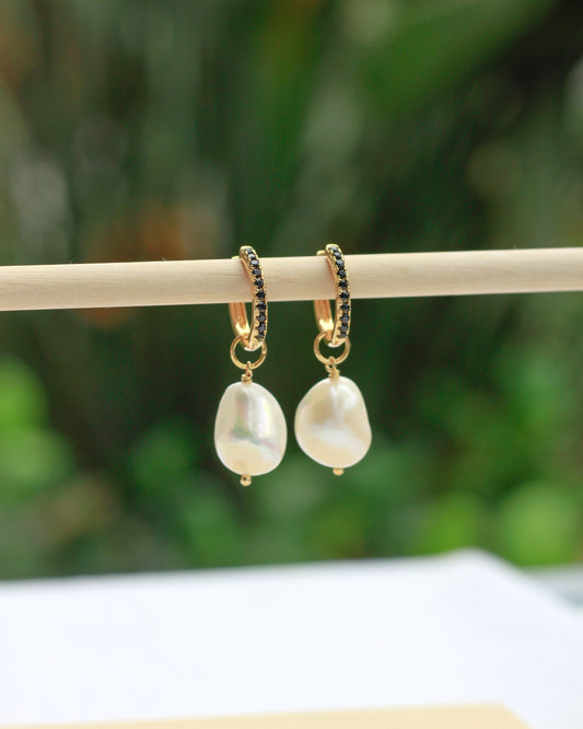 Pearl Gold Hoop Dangle Earrings, E1