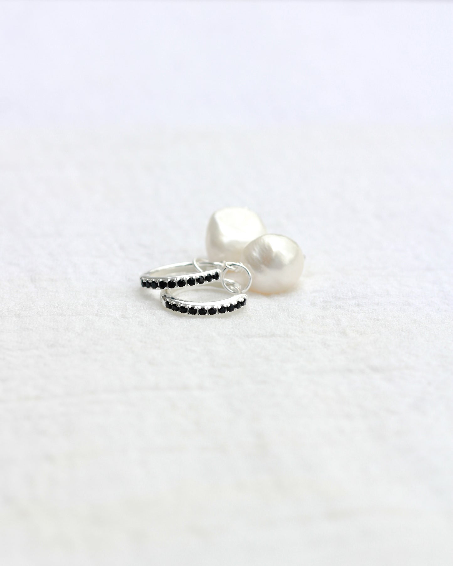 15mm Pearl Gold Hoop Dangle Earrings, E1