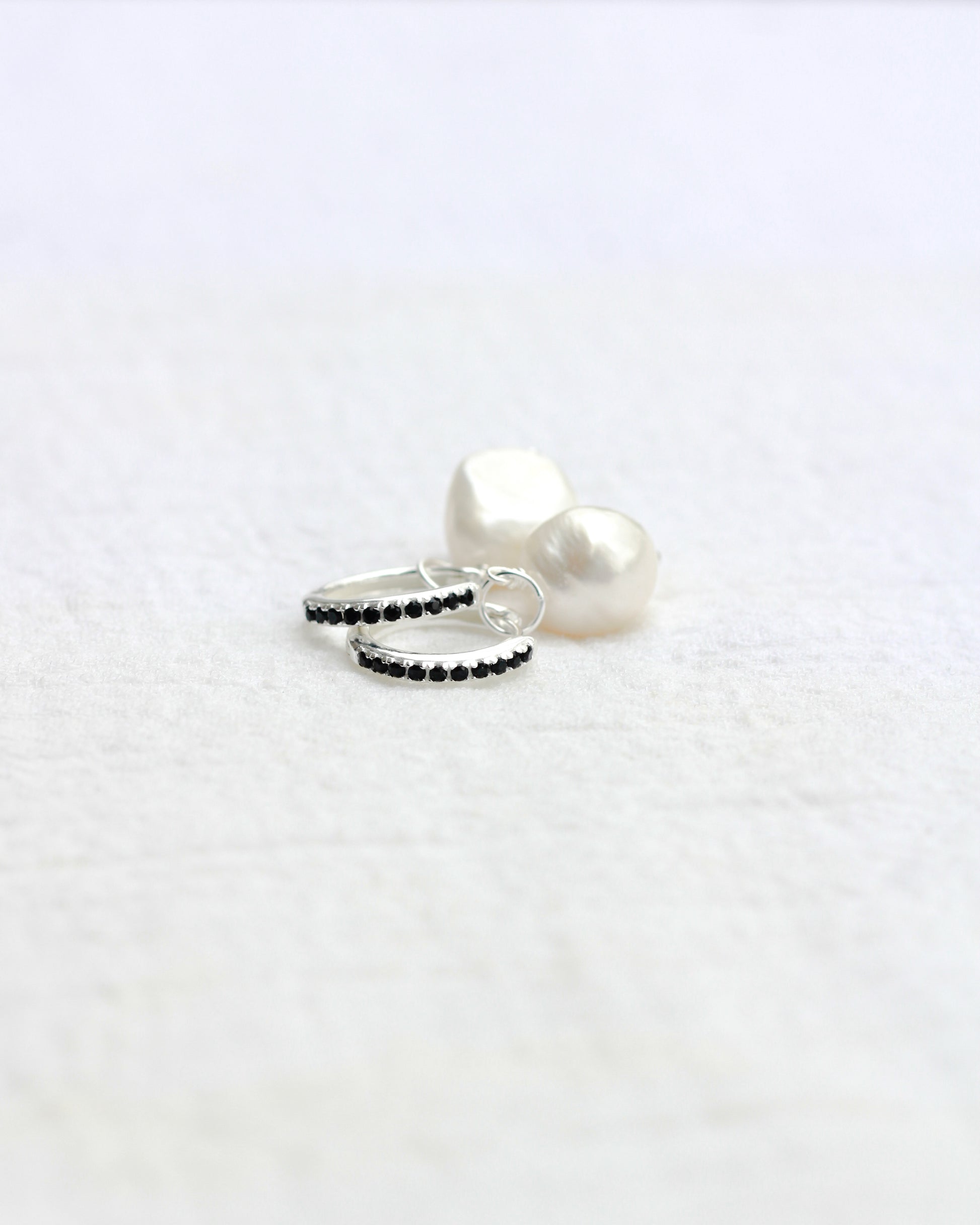 15mm Pearl Gold Hoop Dangle Earrings, E1