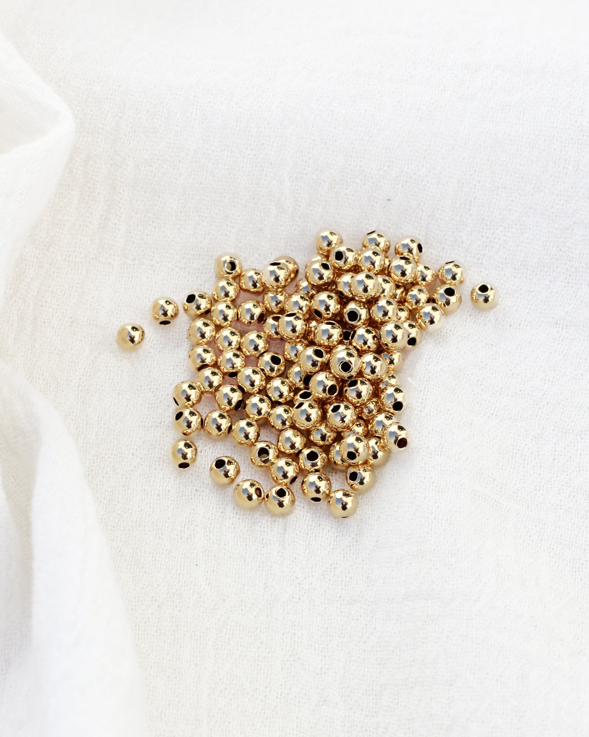 4mm smooth round bead, BD07