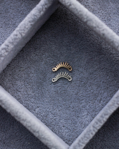 Eyelash Connector, CN284