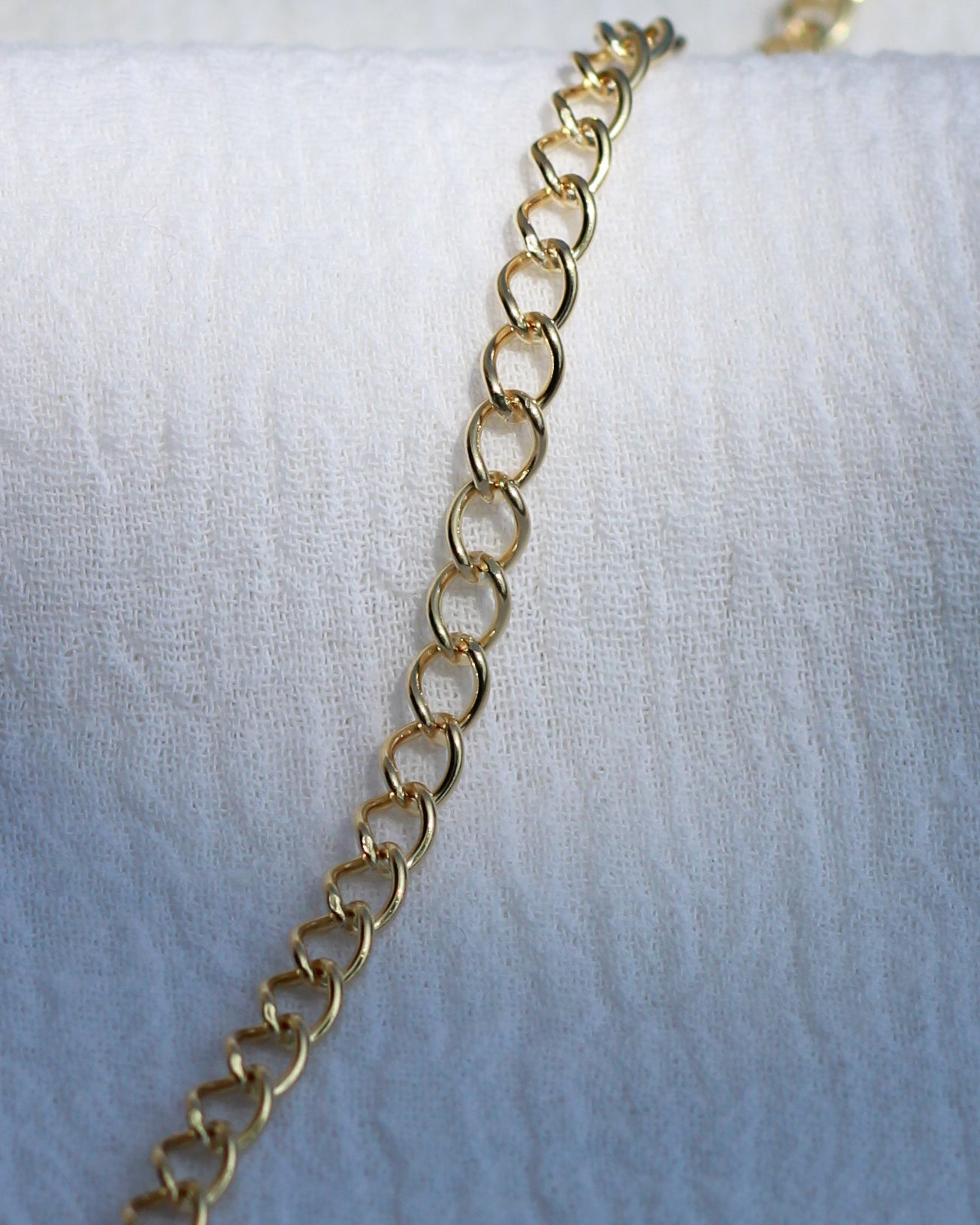 4.8mm Curb Chain, G52