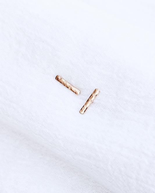 10mm Gold Hammered Bar Stud Earrings, E7