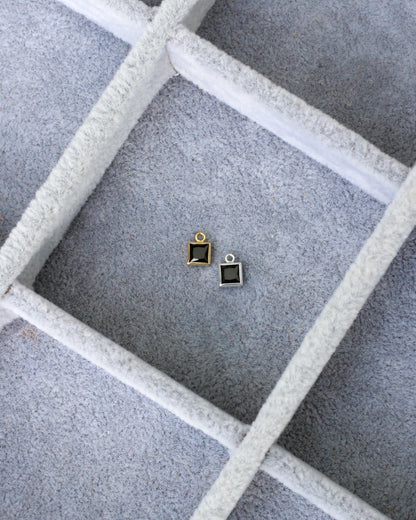 4mm Black Onyx Square Charm, CH260