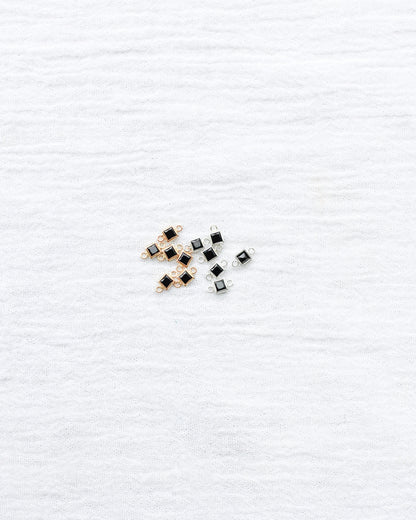3mm Black Onyx Square Shaped Connector, CN312