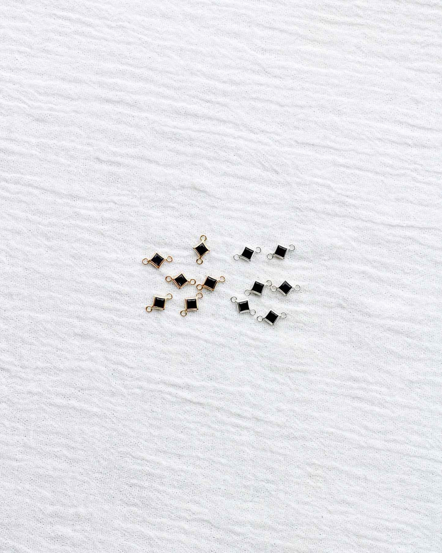3mm Black Onyx Diamond Shaped Connector, CN316