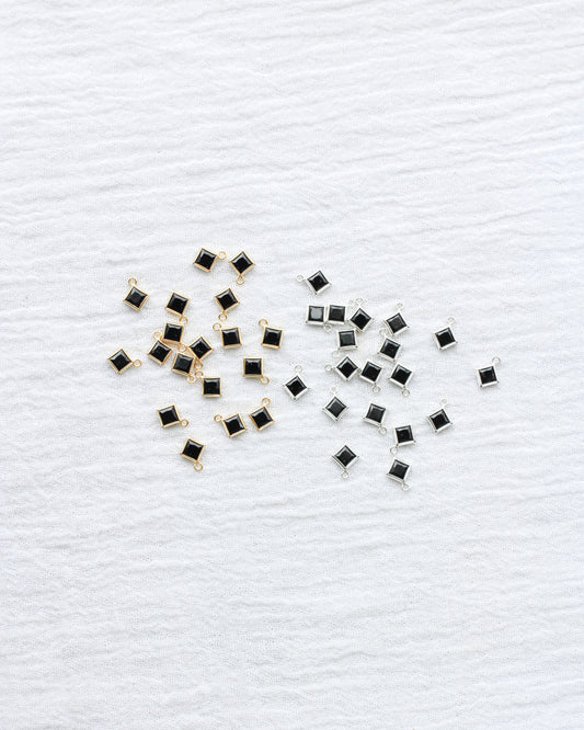 4mm Black Onyx Diamond Shaped Charm, CH261