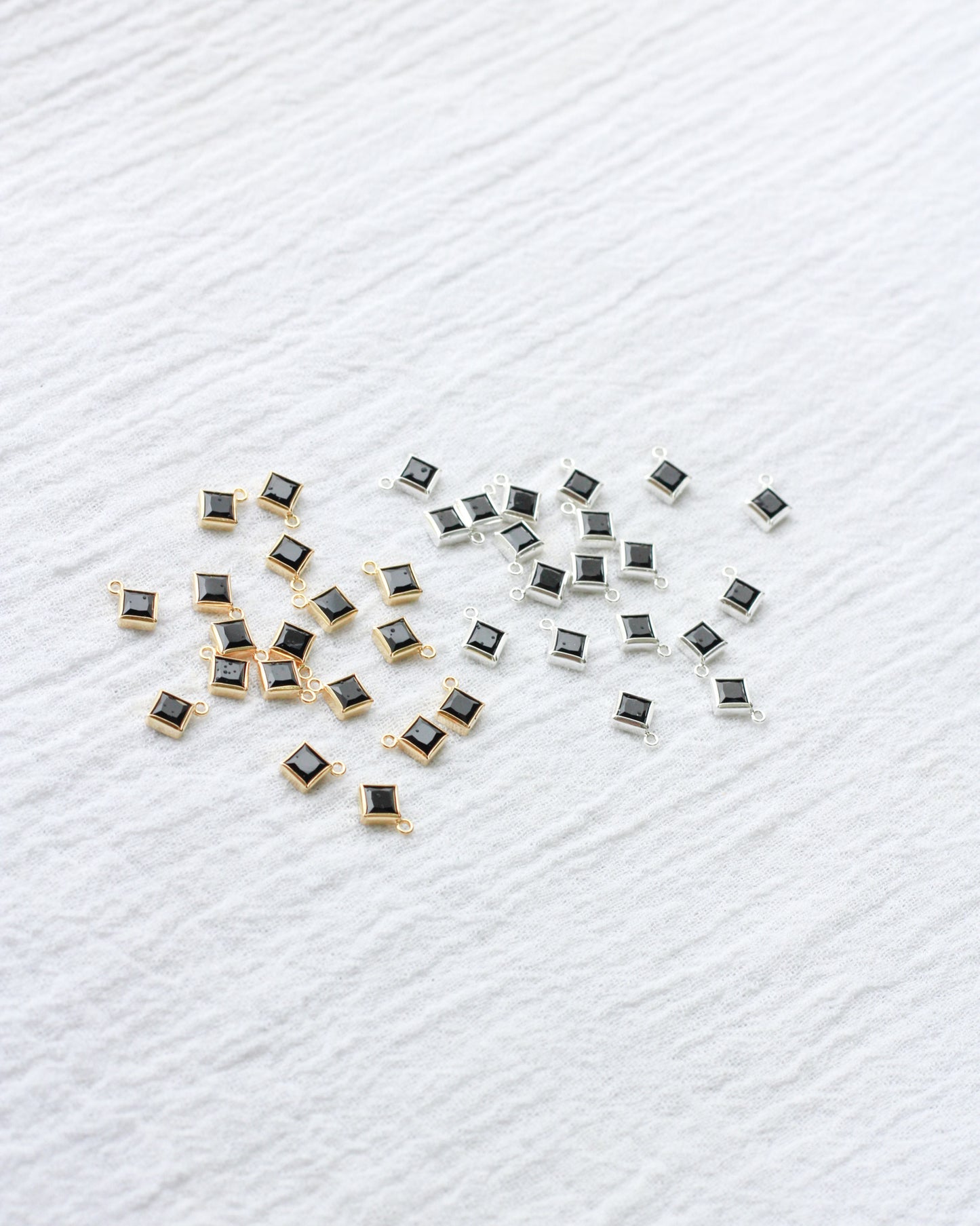 4mm Black Onyx Diamond Shaped Charm, CH261