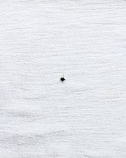 4mm Black Onyx Diamond Shaped Charm, CH261