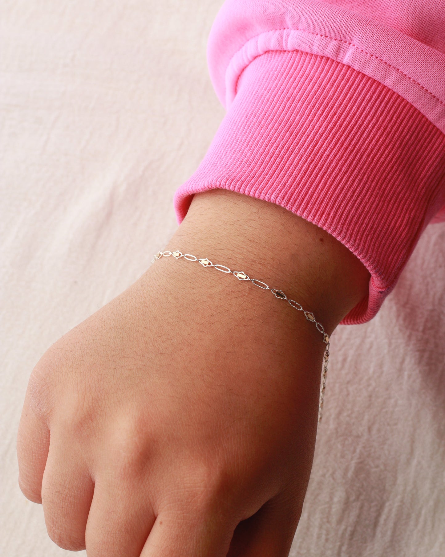 2.6mm Alternate Diamond and Oval Mixed Metal Chain, M255