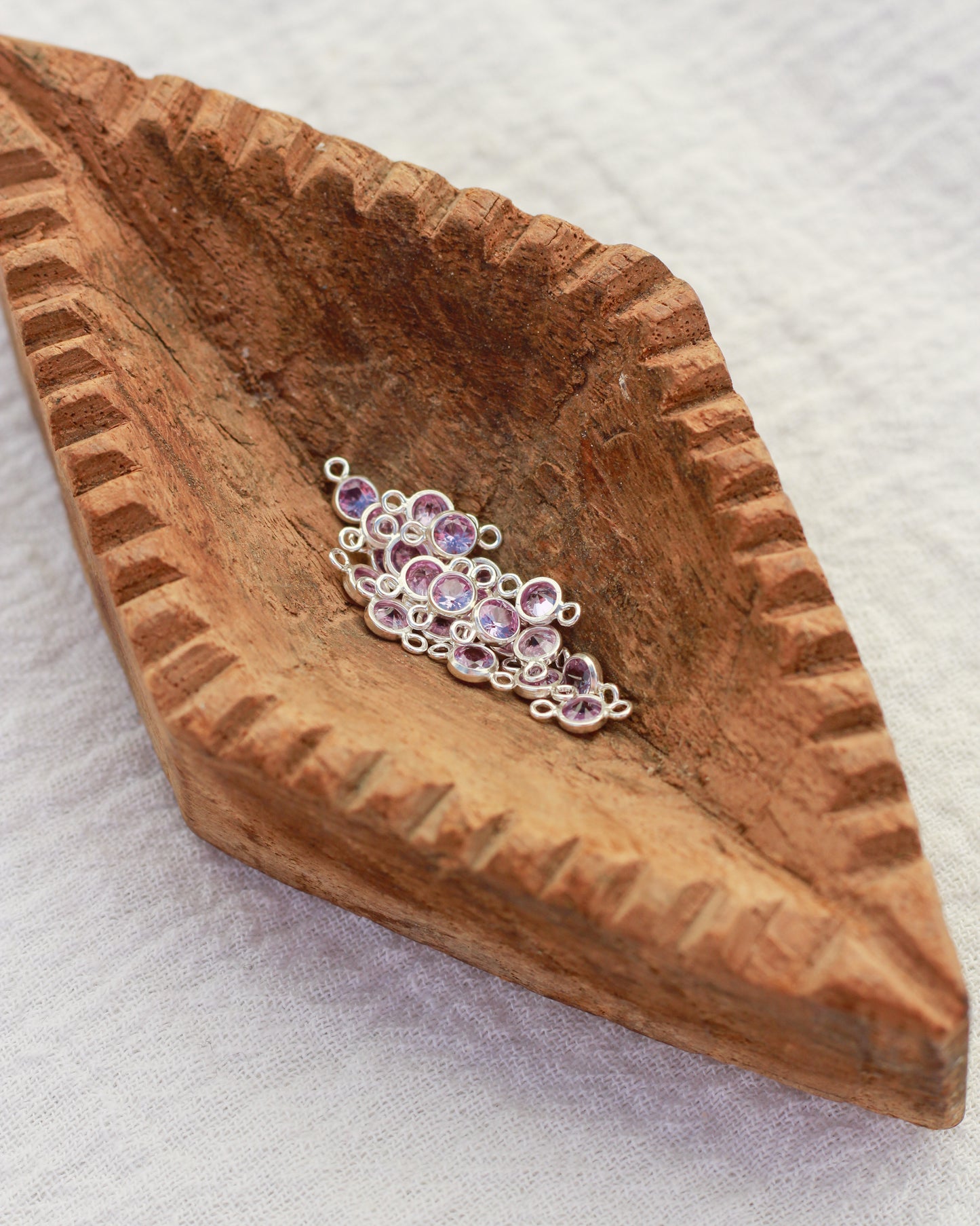 3mm Purple CZ Connector, CN333