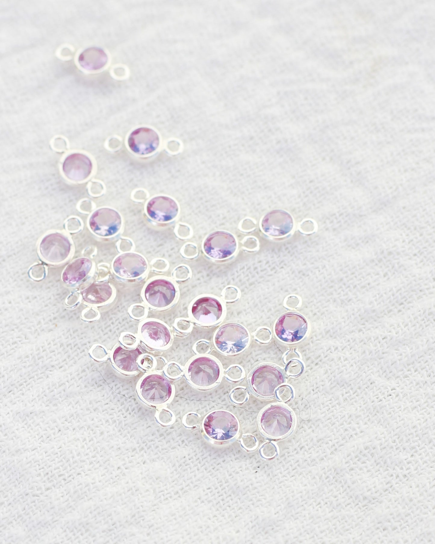 3mm Purple CZ Connector, CN333
