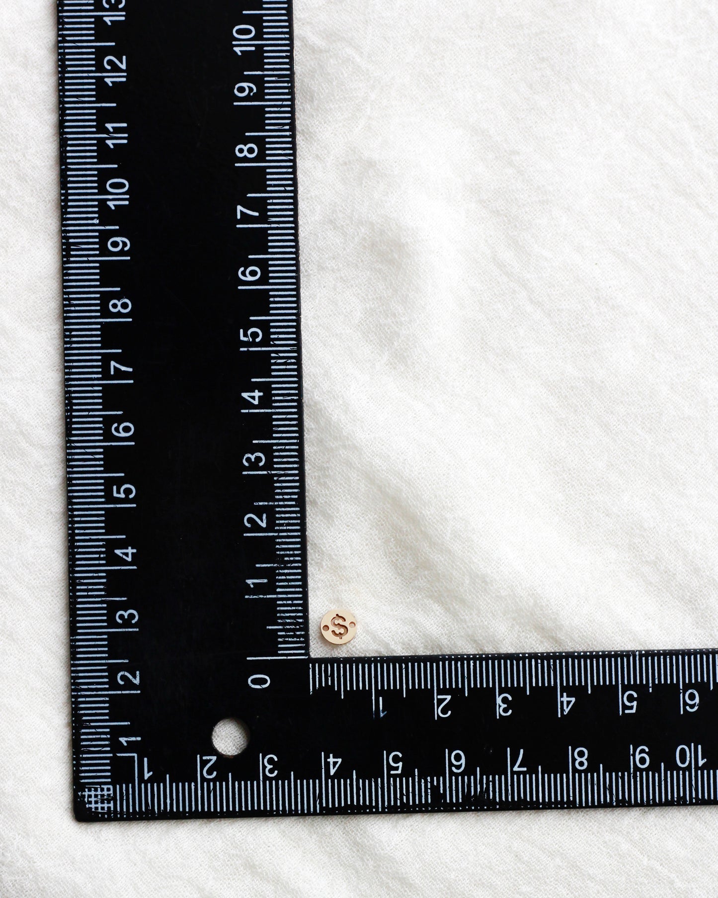 Dollar Sign Connector, CN454