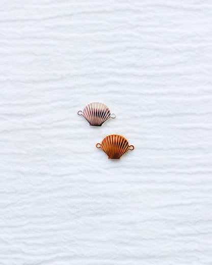 Flat Scallop Shell Connector Charm, CN172