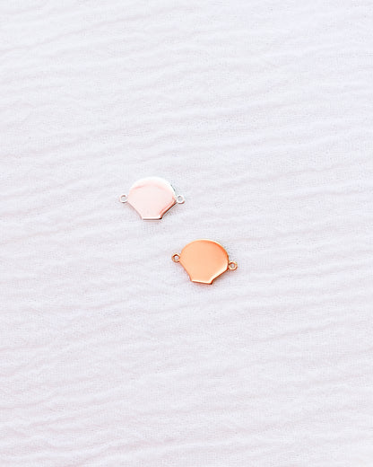 Flat Scallop Shell Connector Charm, CN172