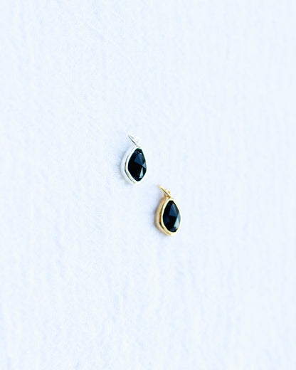Black Onyx Gemstone Charm, CH117