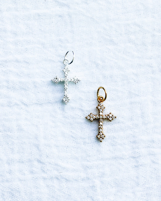 Gothic Cross Charm, CH110