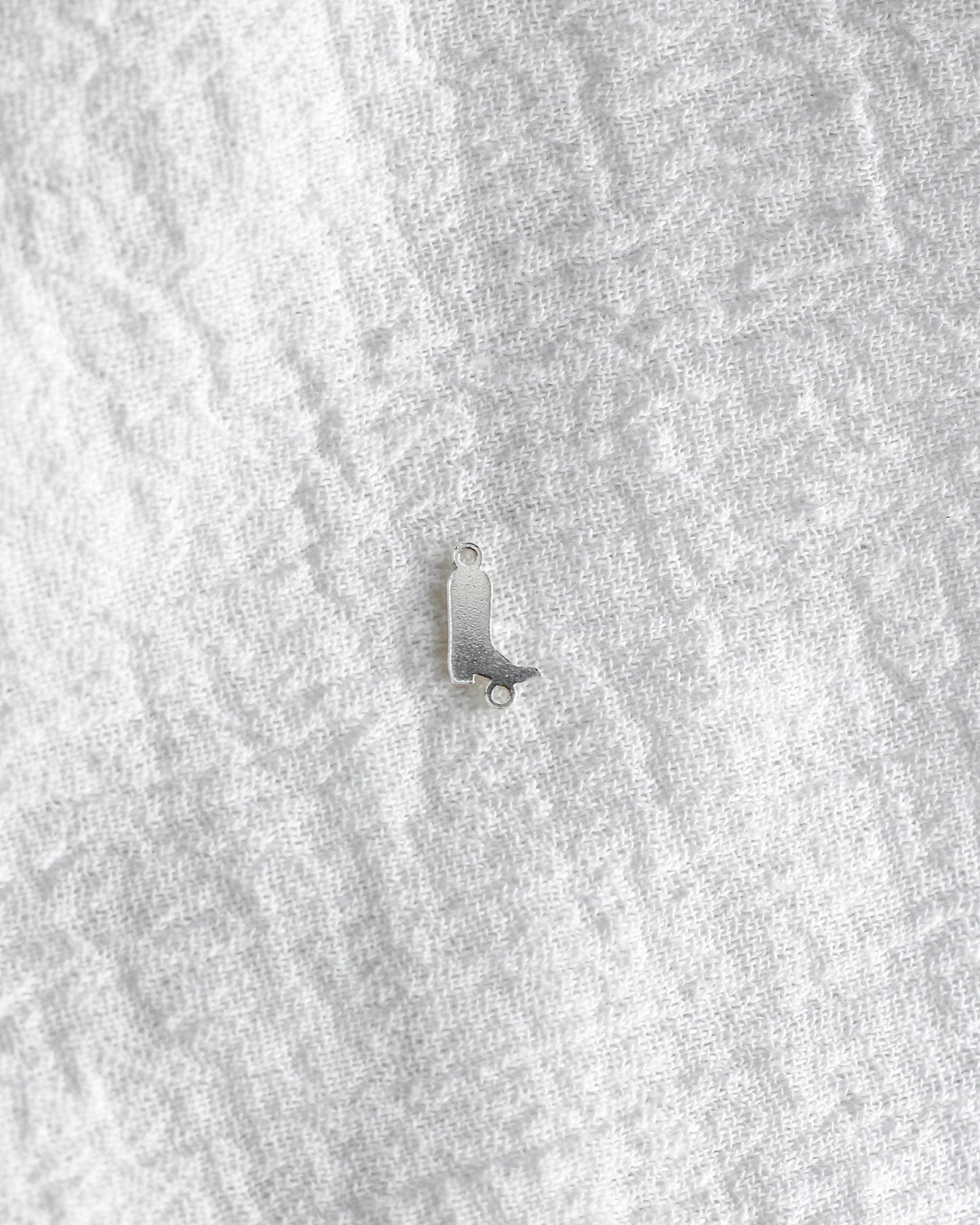 Boots Connector, CN288