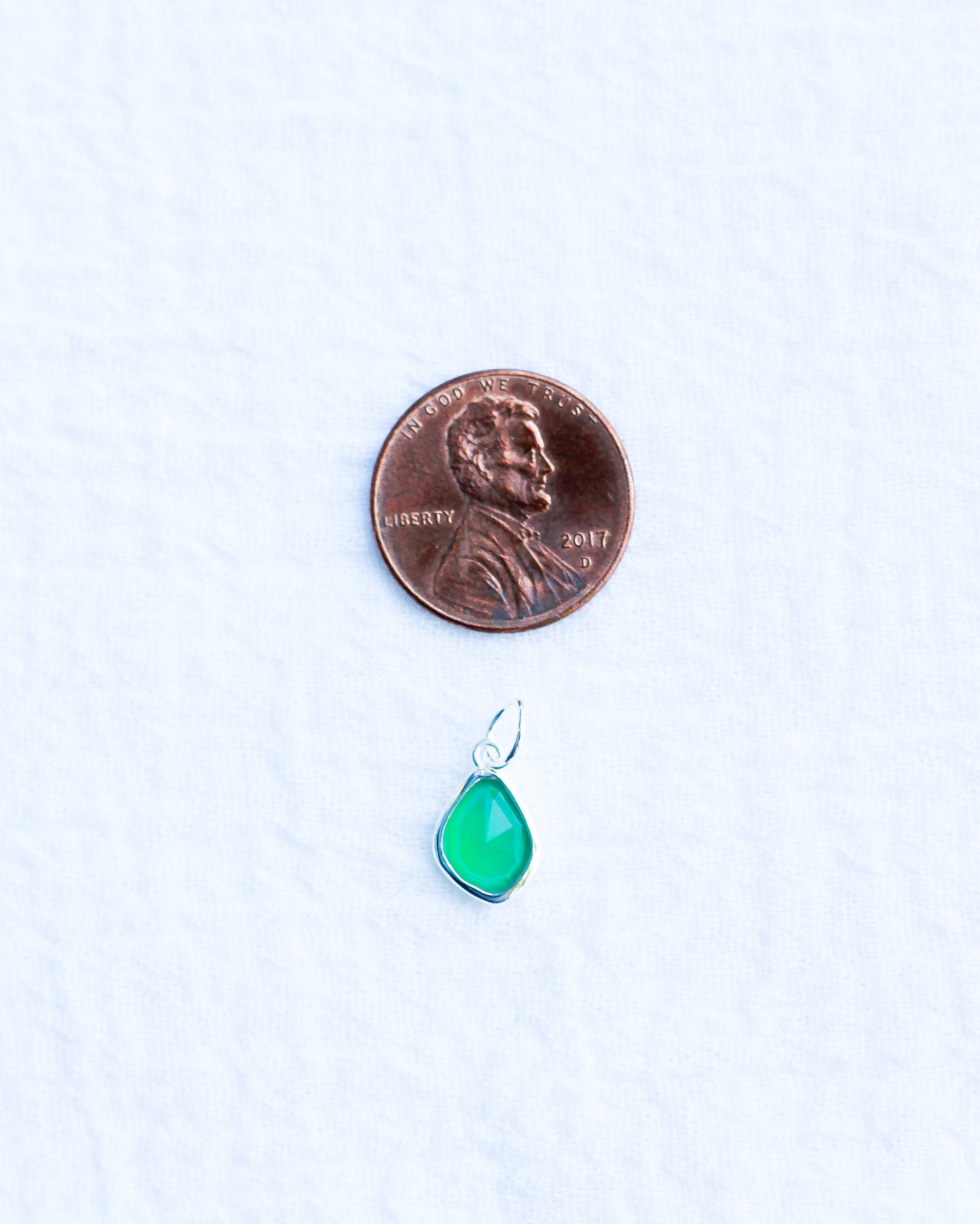 Green Agate Charm, CH120