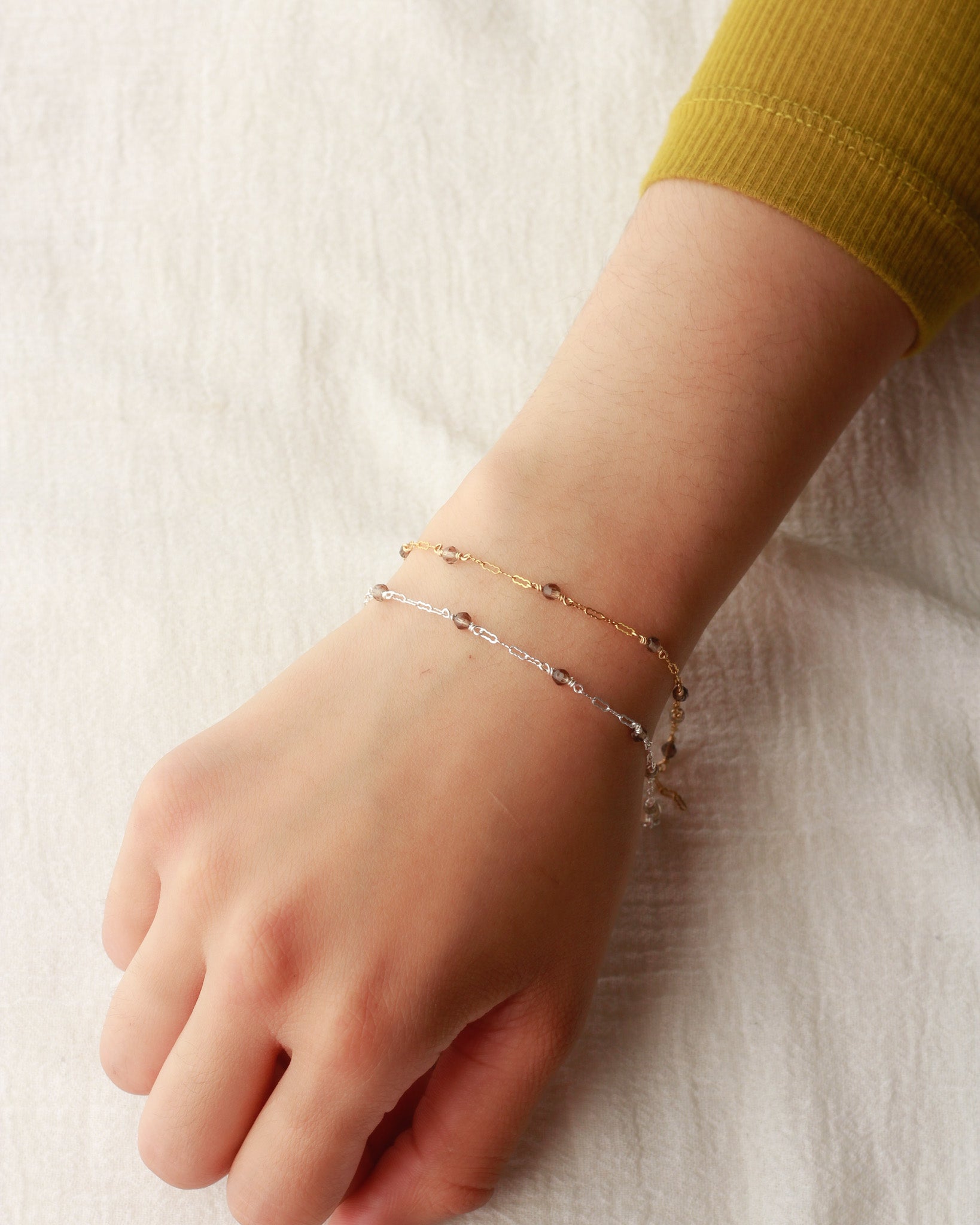 1.5mm Krinkle Chain w/ 3mm Genuine Smoky Quartz, S92, G92