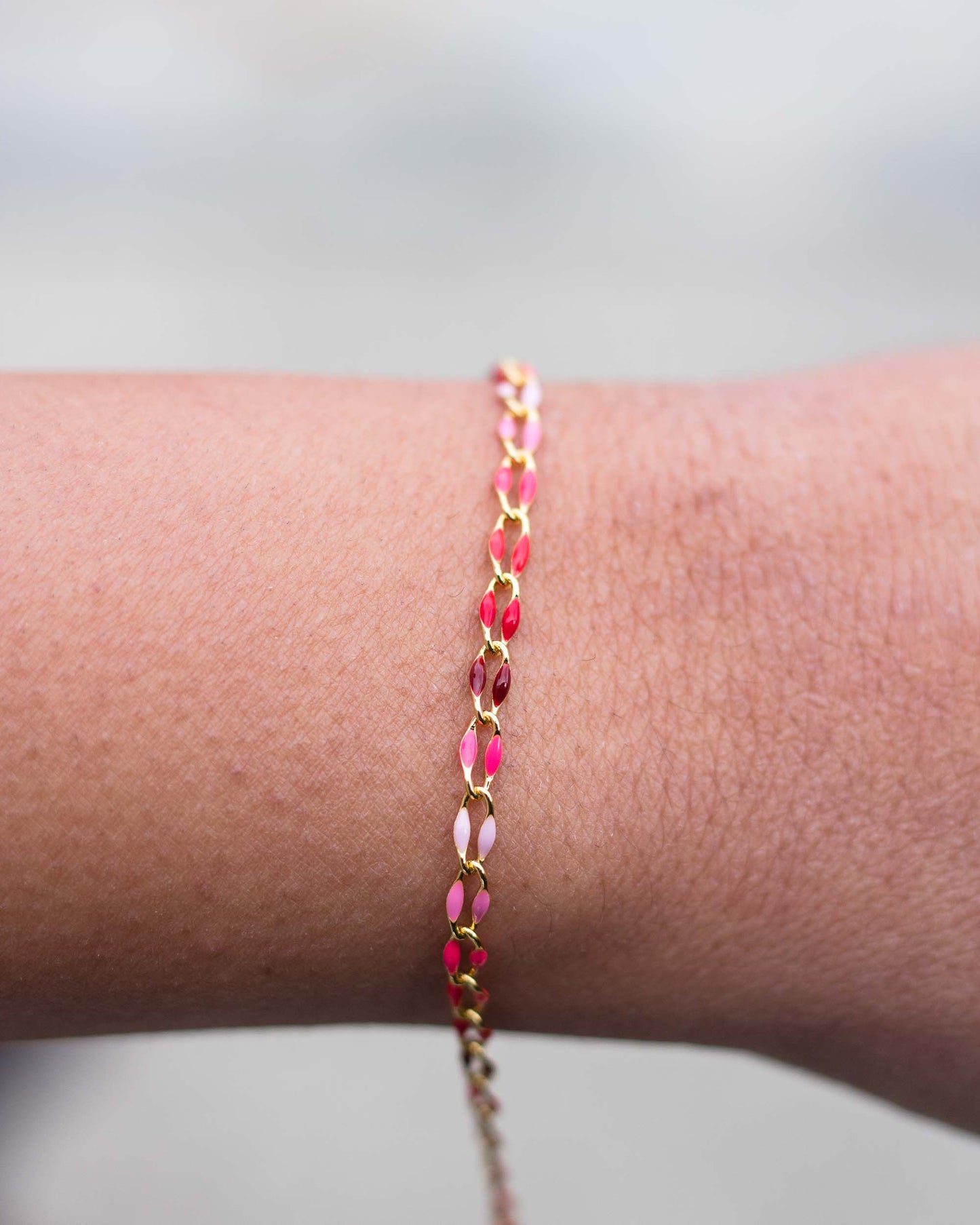 Reds Ombre Enamel Chain, GP141