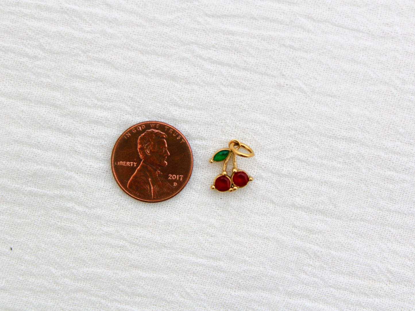 Cherry PVD Charm, CH320