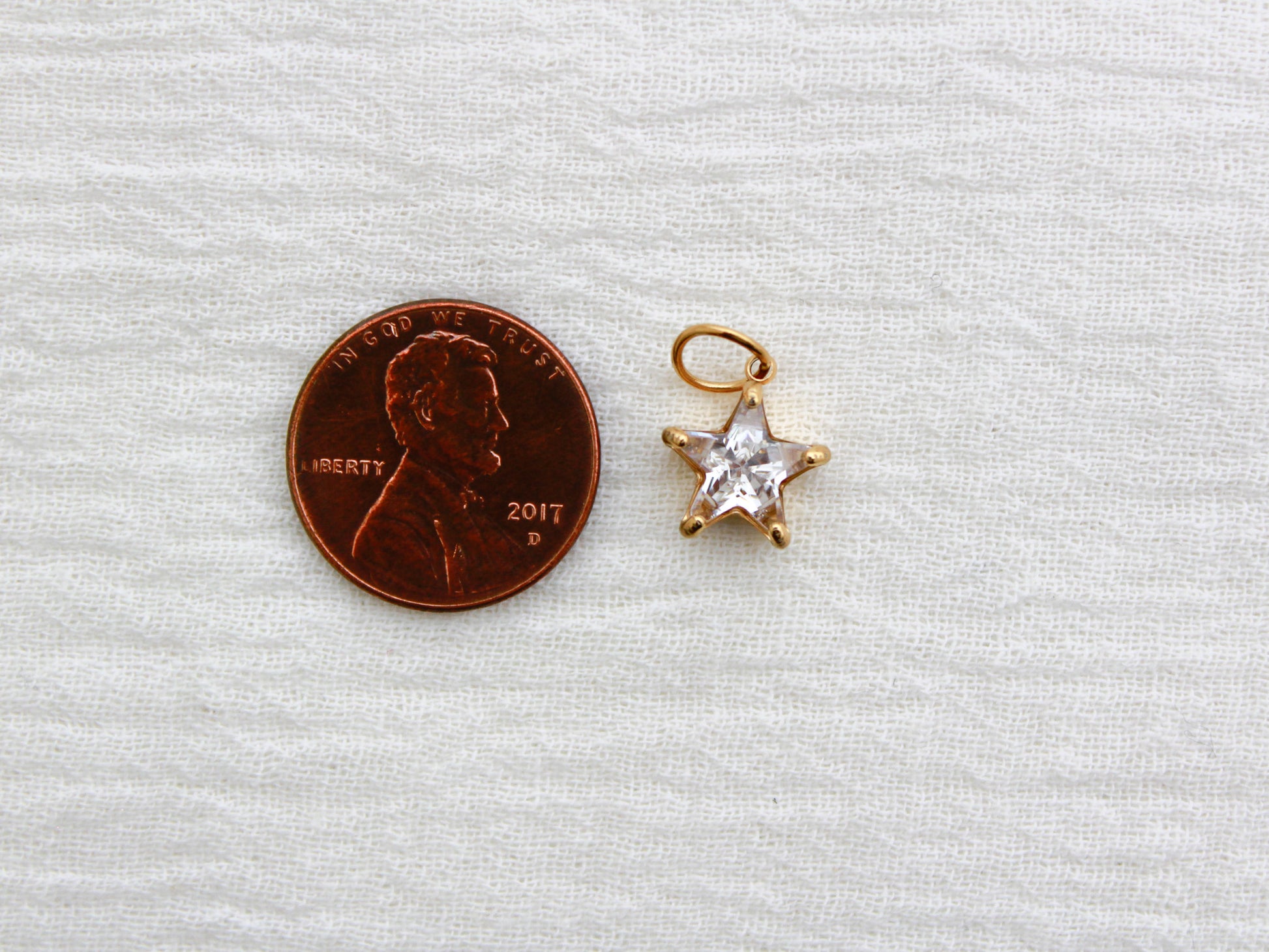 Star PVD Charm, White Zircon, CH321