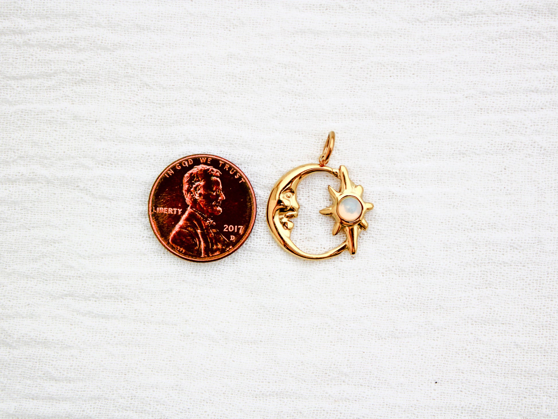 Moon & Star PVD Charm, Opal, CH332