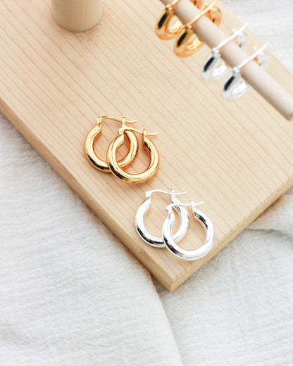 19.5mm Chunky Gold Plated Hoop Earrings, E18