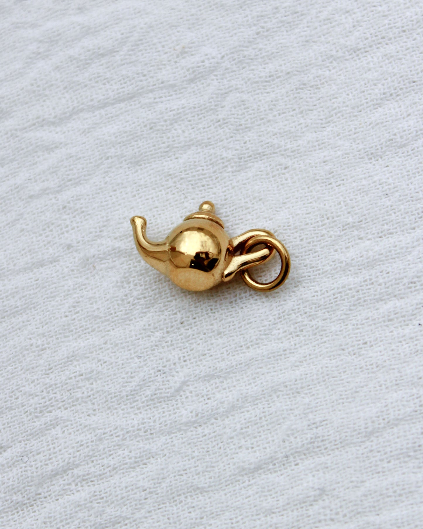 Teapot PVD Charm, CH342