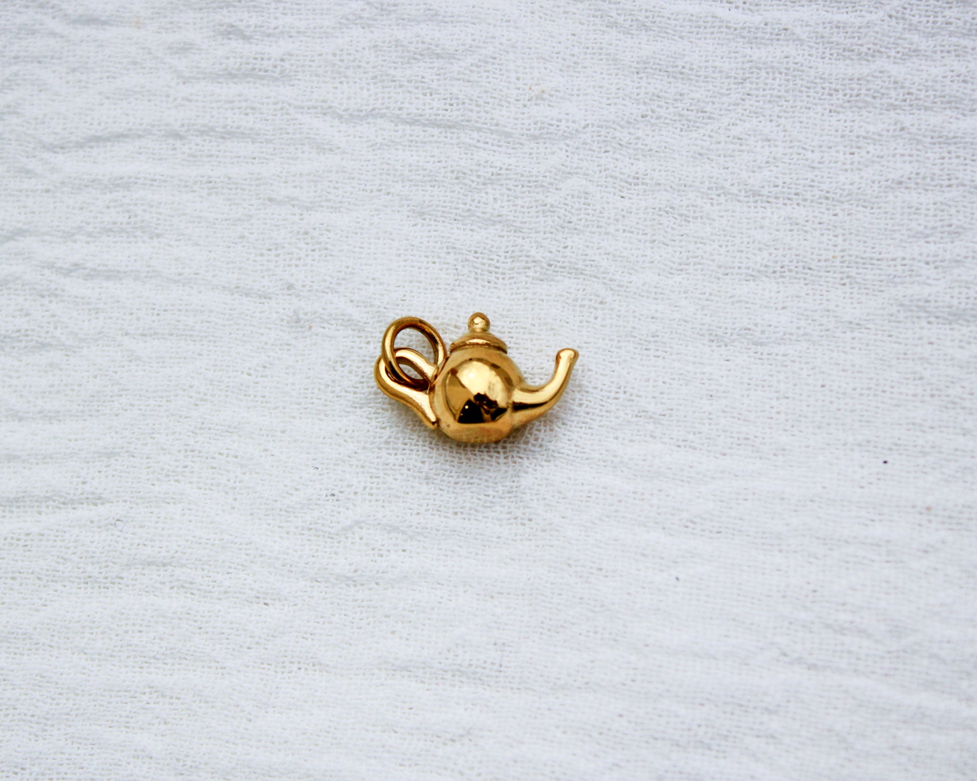 Teapot PVD Charm, CH342