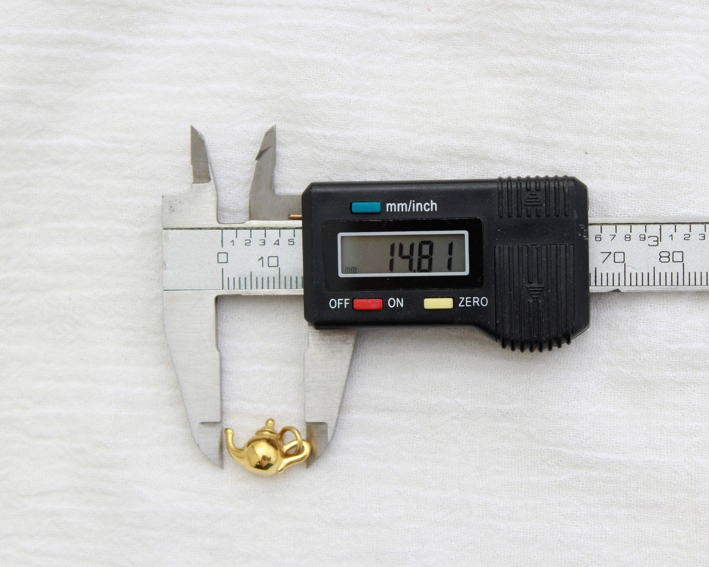 Teapot PVD Charm, CH342