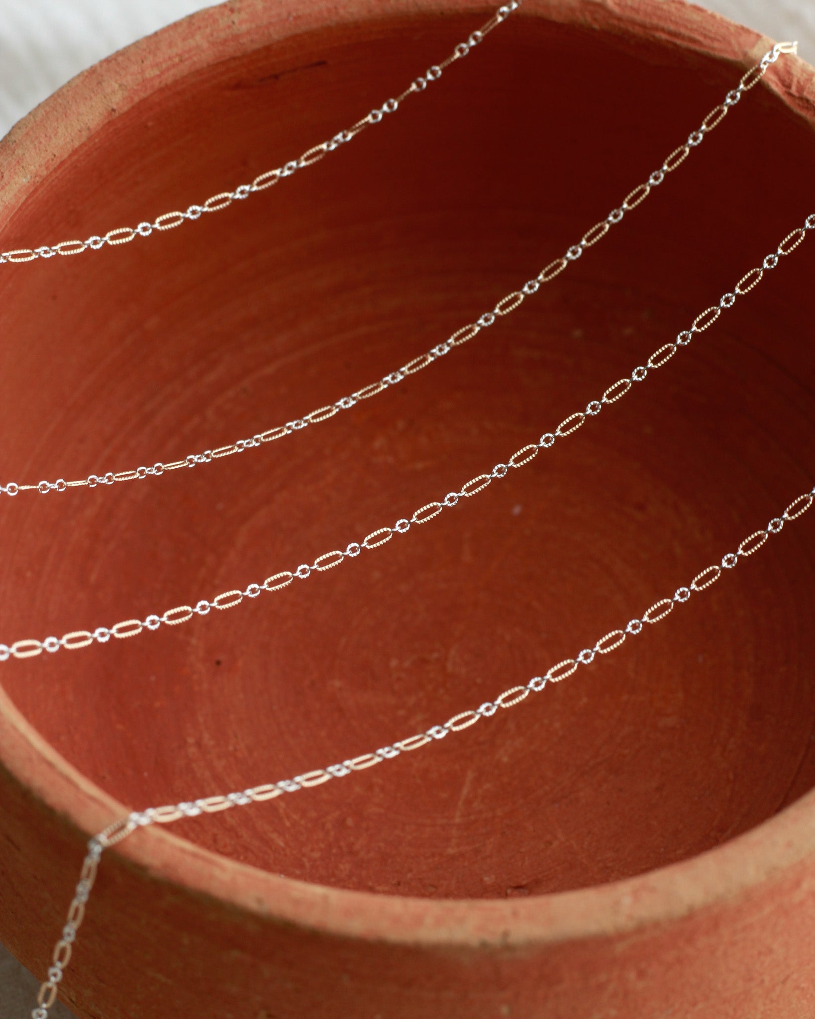 1.4mm long and short mixed metal chain 1+3,  M269