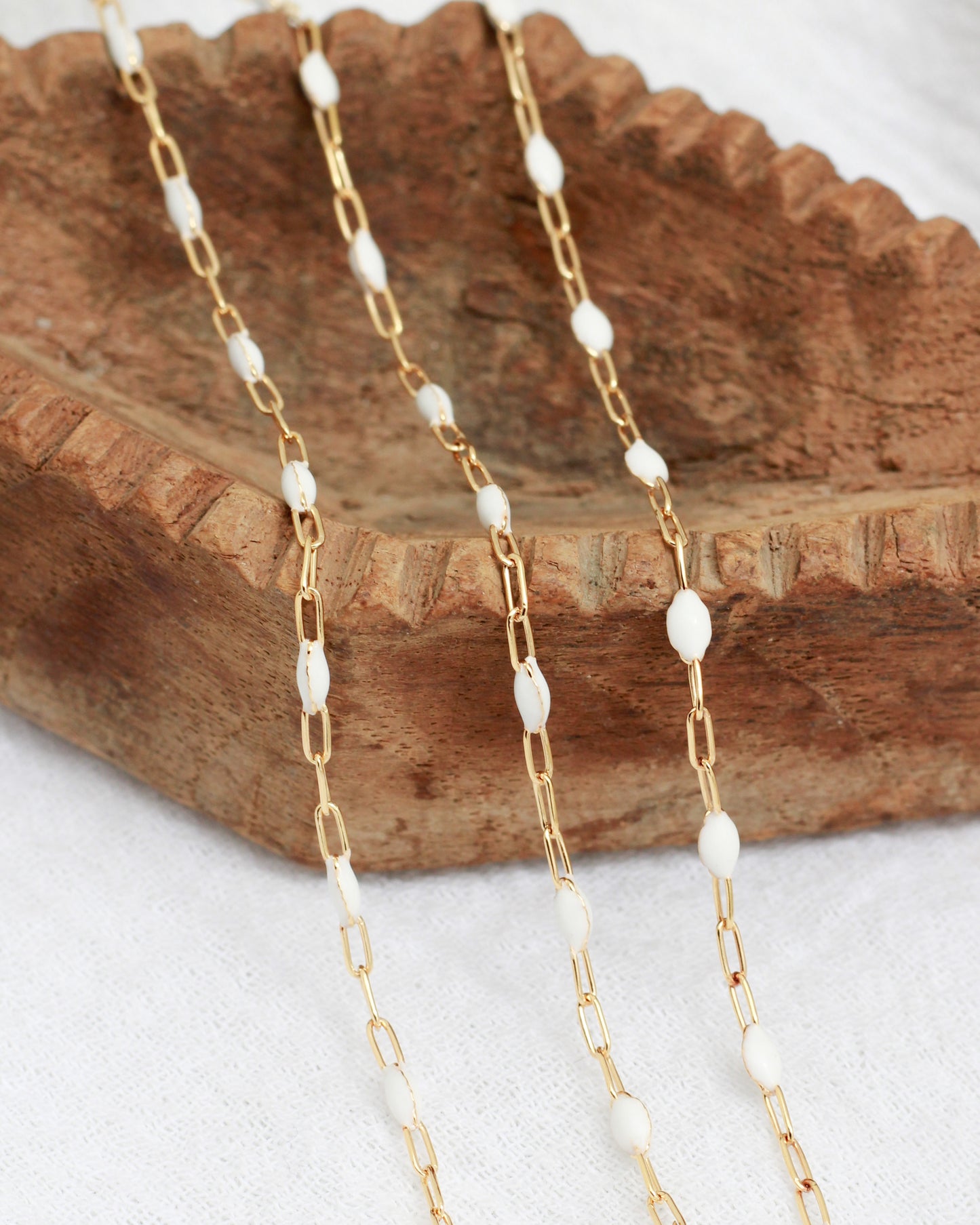 1.2mm White Enamel Paperclip Chain, G99