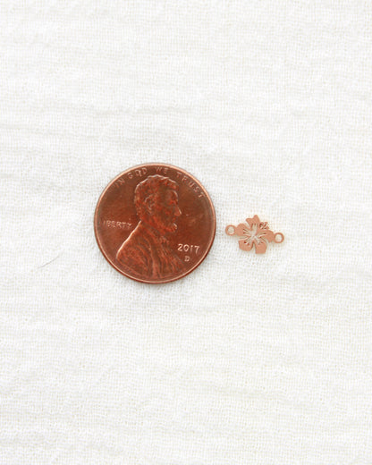 Hibiscus Flower Connector, CN479