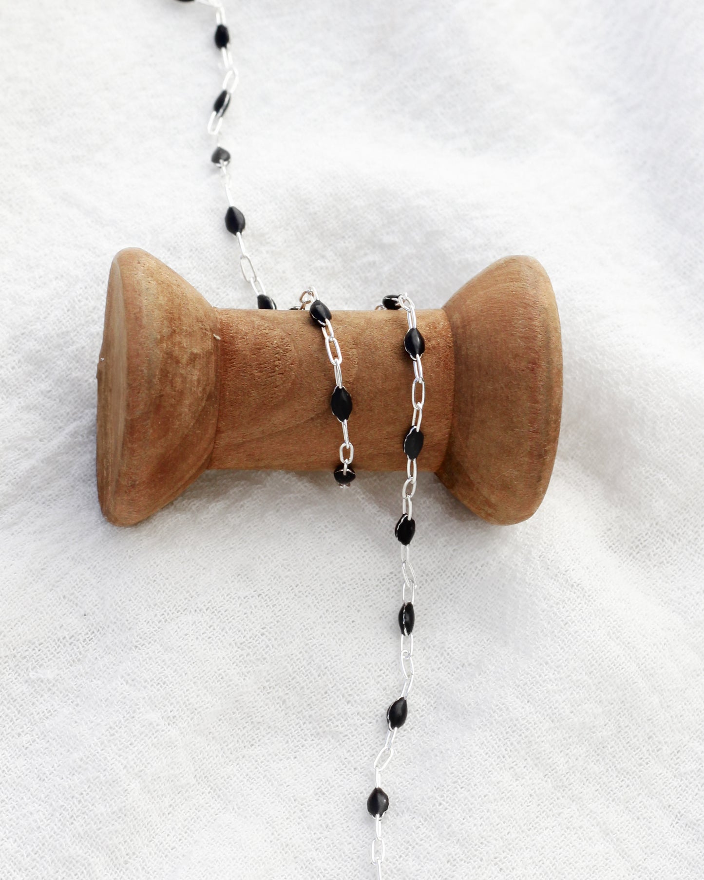 1.4mm Paperclip Chain with Black Enamel Link, S104, G104