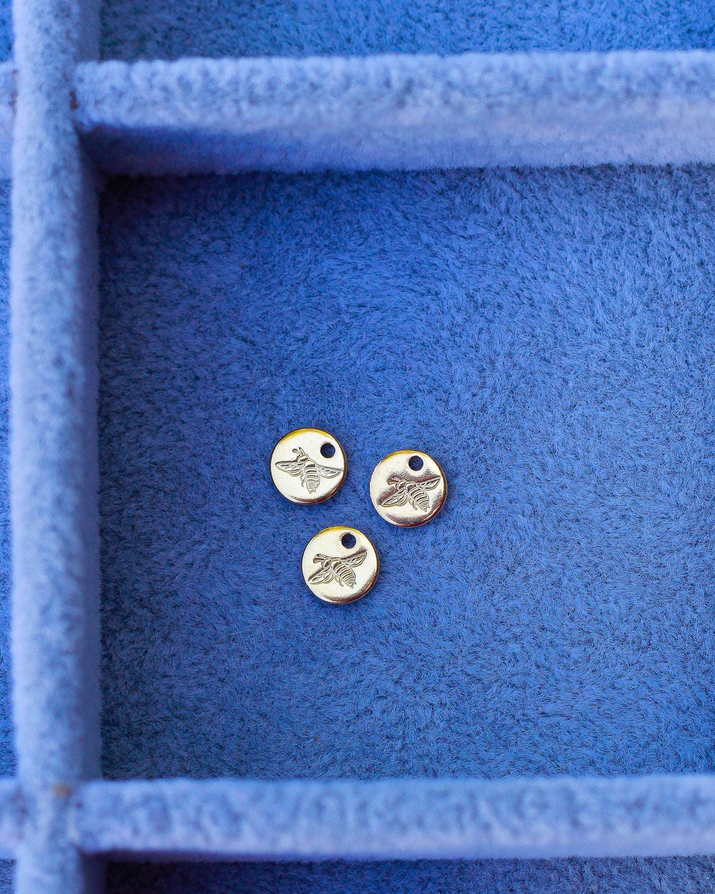 6.3mm Bee Charm, CH05