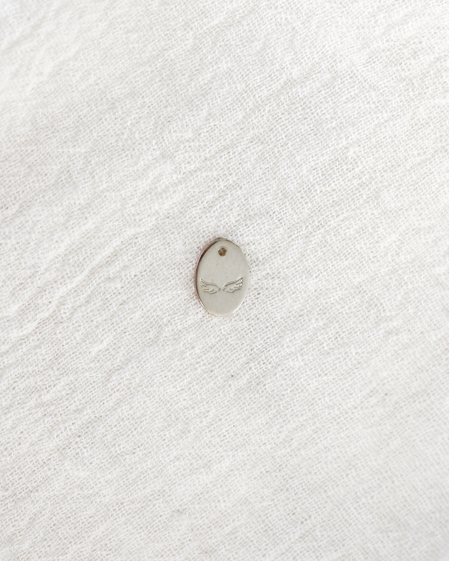 Angel Wings Oval Charm, CH210