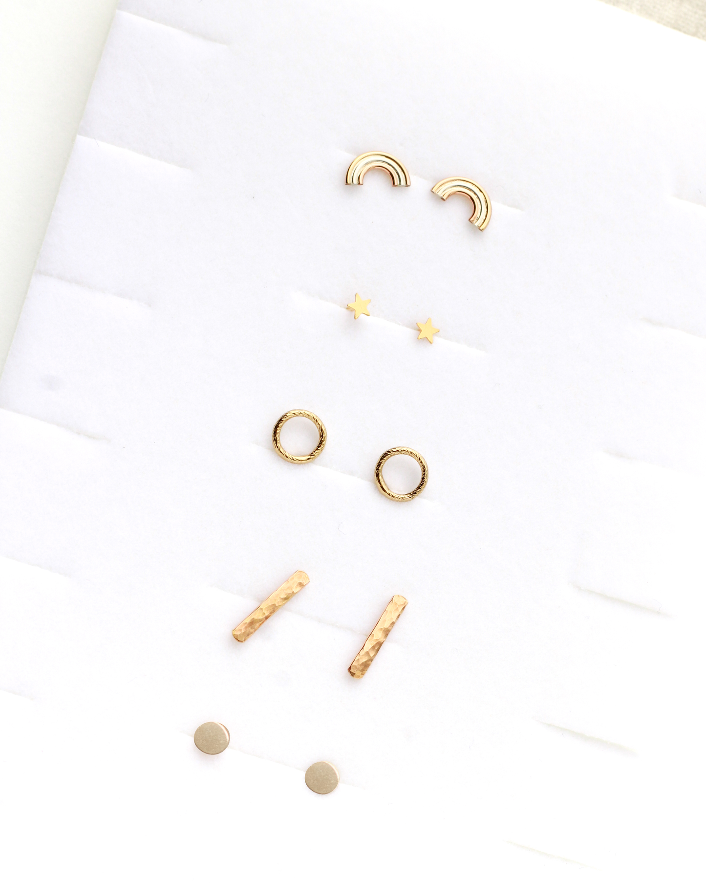 Rainbow Stud Earrings, E20