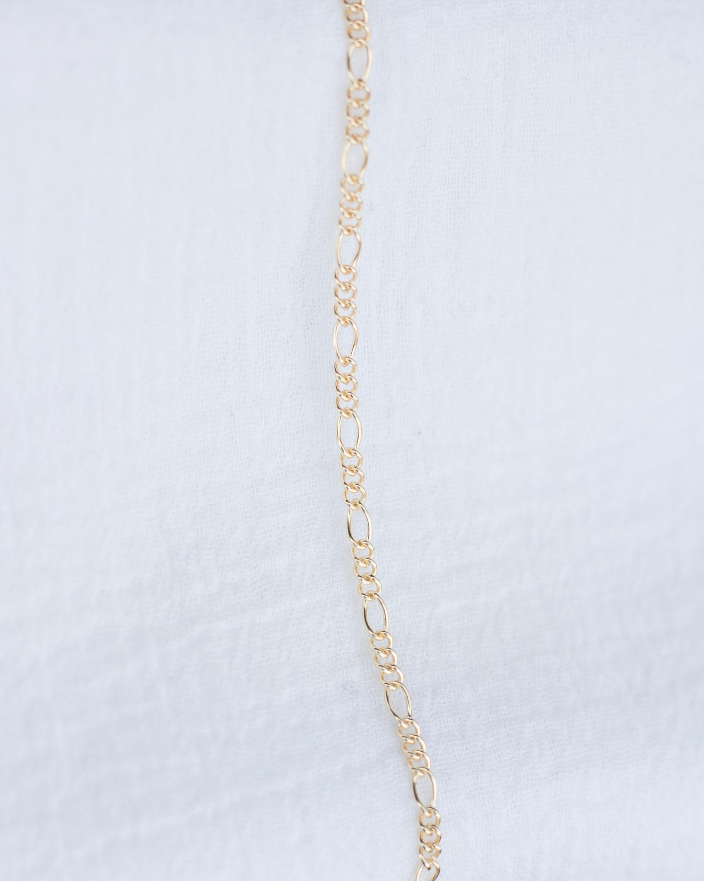 2.7mm Figaro Chain, G46, S46