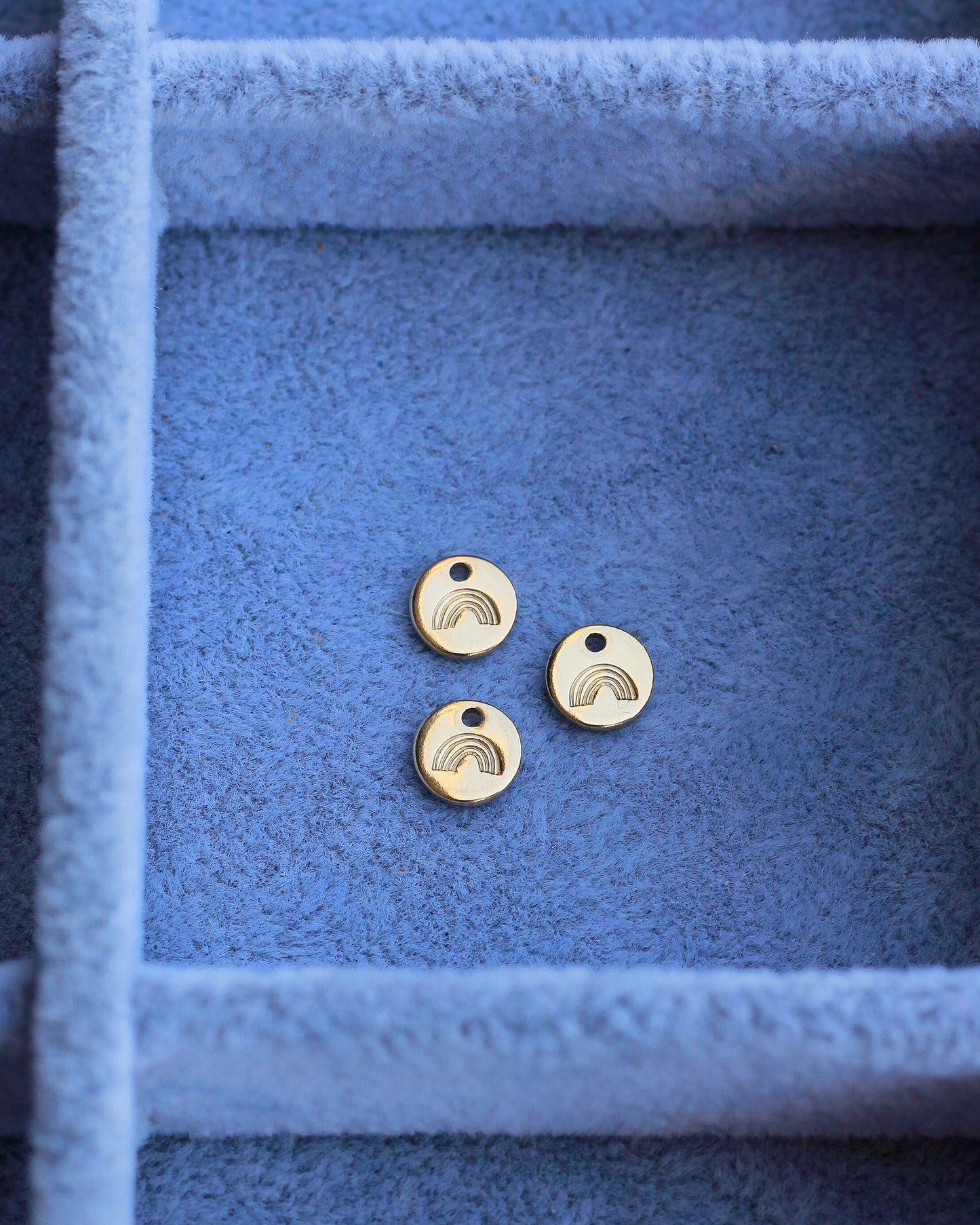 6.3mm Rainbow Charm, CH05
