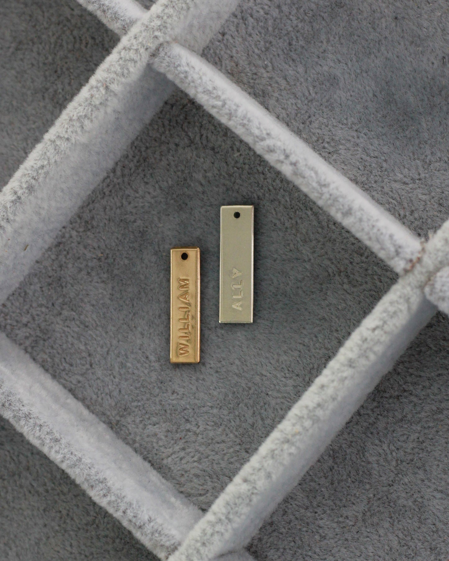 .75x5mm Custom Text Bar Charm, CH202