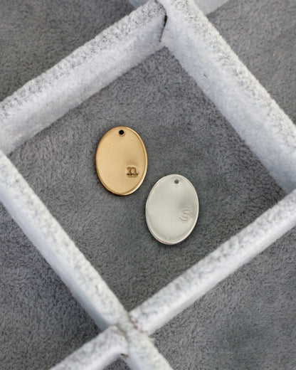 18x13mm Letter Oval Charm, CH209
