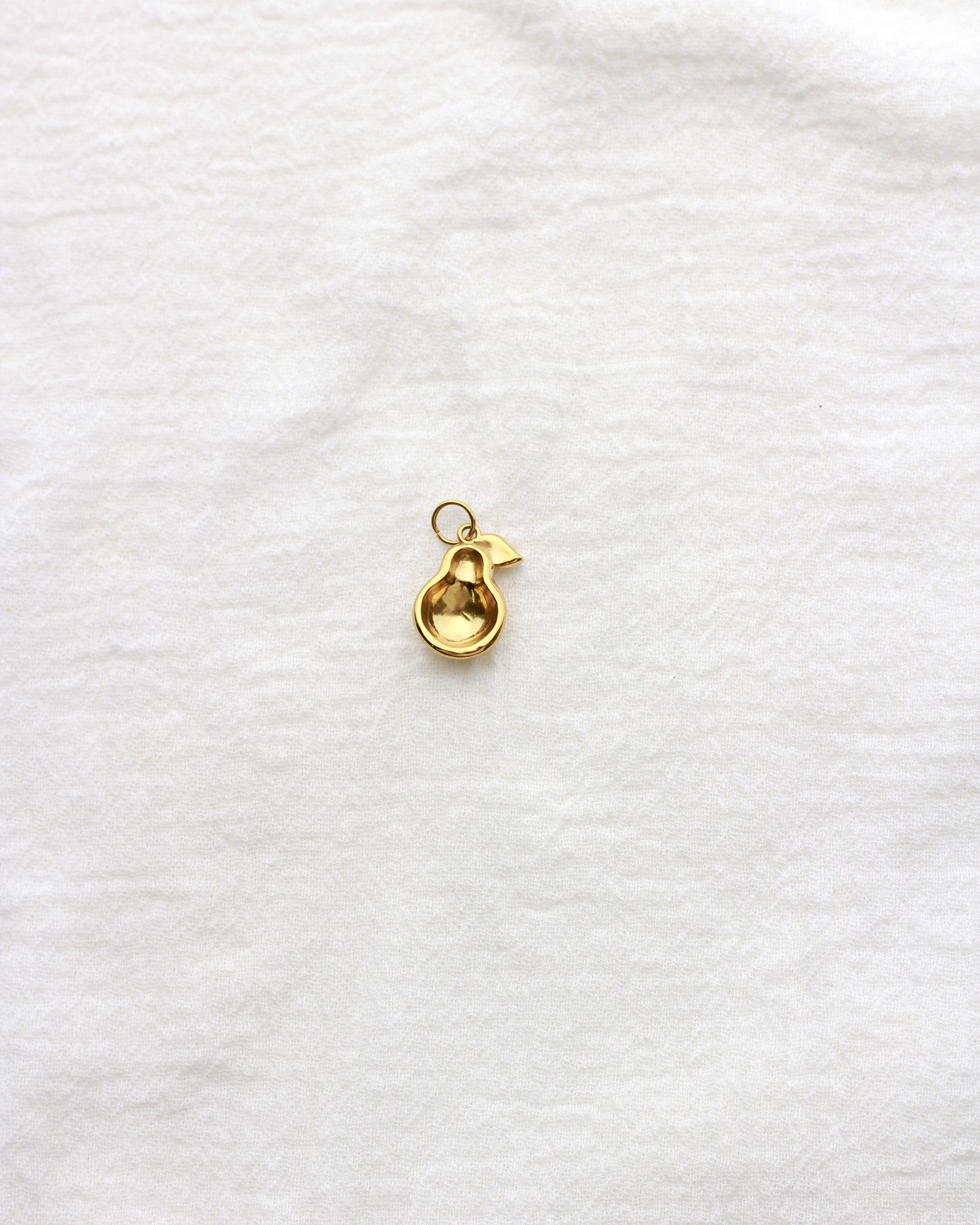 18mm Pear PVD Charm with Rhinestones, CH413