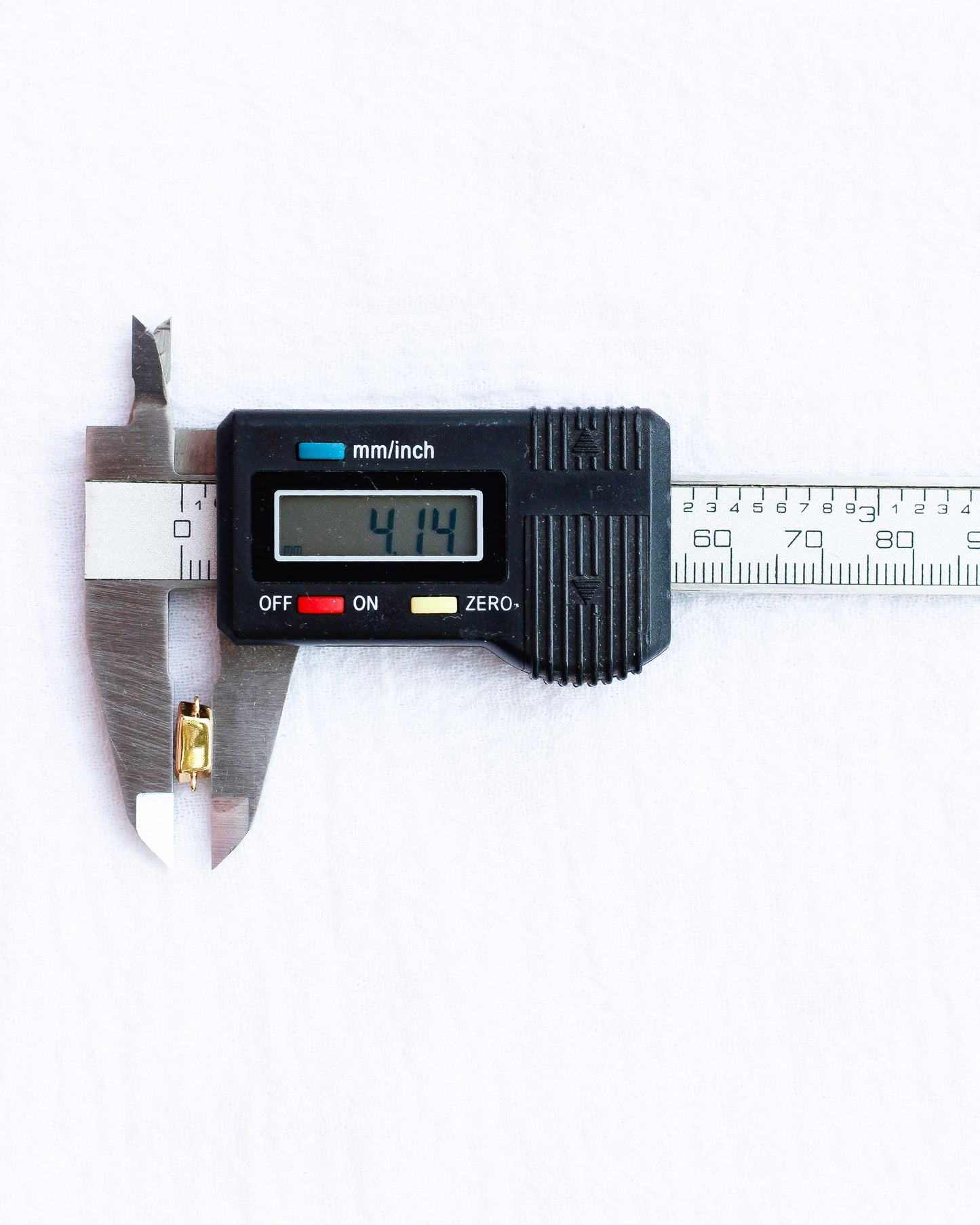 White CZ Bezel Diamond Connector, CN218