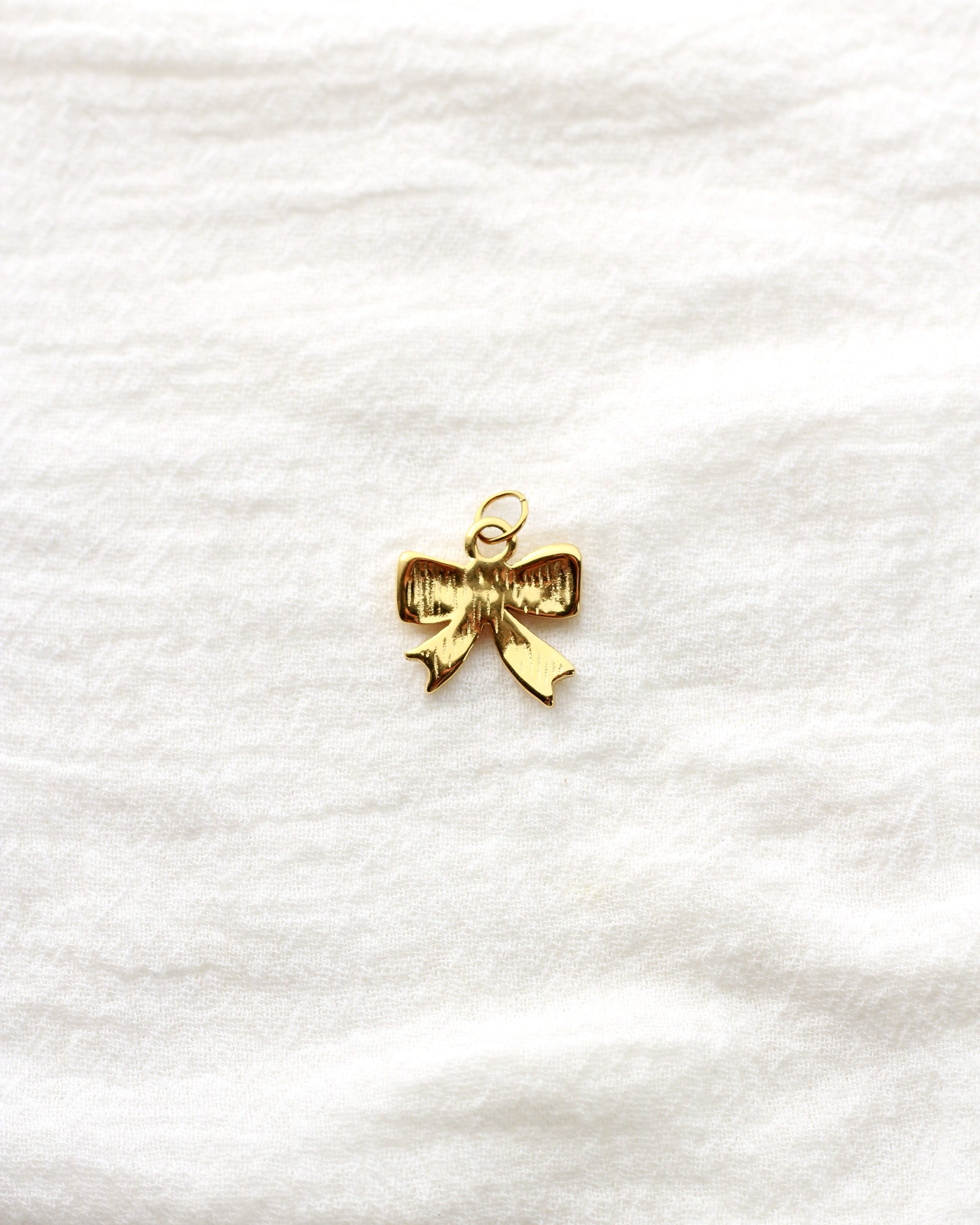 17mm Bow PVD Charm, CH422