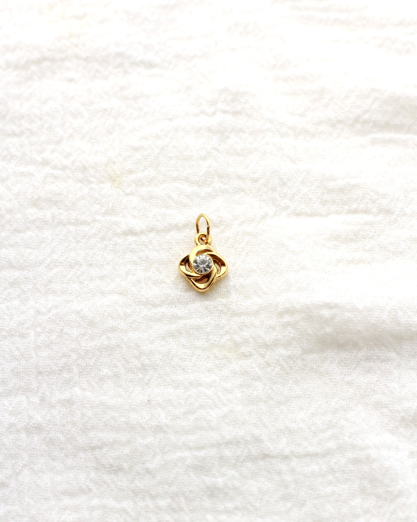 13mm Knot with Zircon PVD Charm, CH420